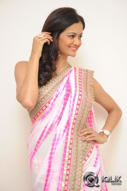 Shubra-Aiyappa-at-Prathinidhi-Platinum-Disc-Function